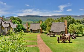 African Hills Safari Lodge & Spa